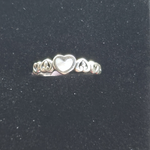 New Annika Witt Sterling Silver Hearts Ring Size 8 - Picture 2 of 6